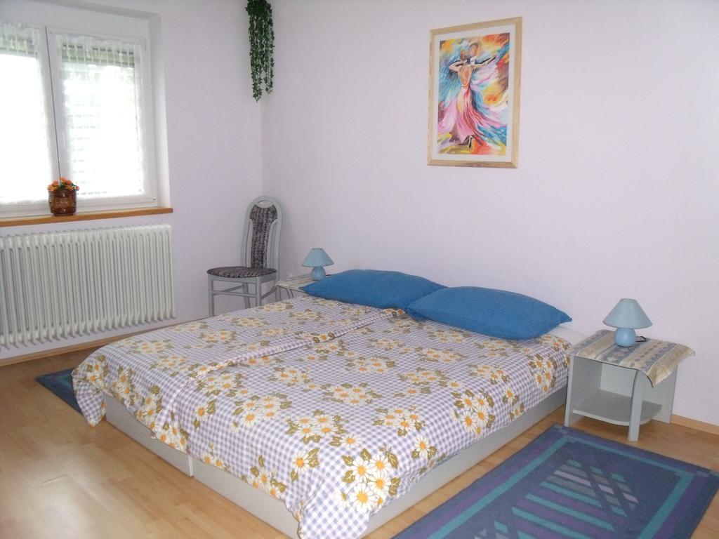 Viola Vendeghaz Apartment Kehidakustany Exterior photo
