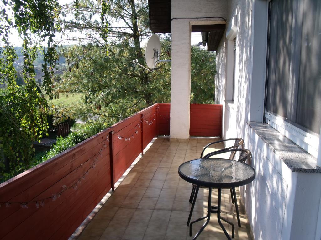 Viola Vendeghaz Apartment Kehidakustany Exterior photo